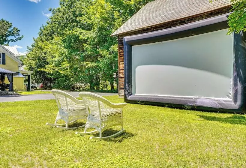 ~ 6 Mi To Lake George: Charming Adirondack Home!