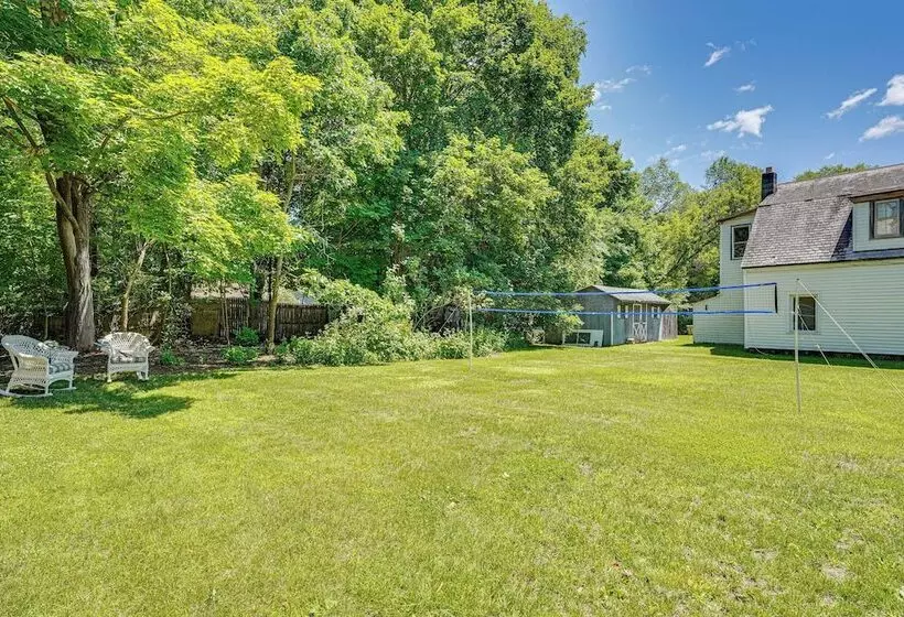 ~ 6 Mi To Lake George: Charming Adirondack Home!