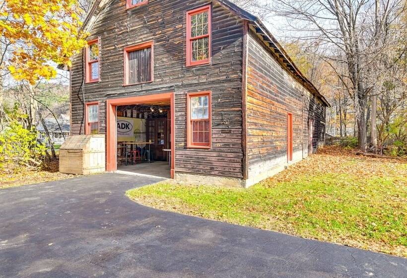 ~ 6 Mi To Lake George: Charming Adirondack Home!