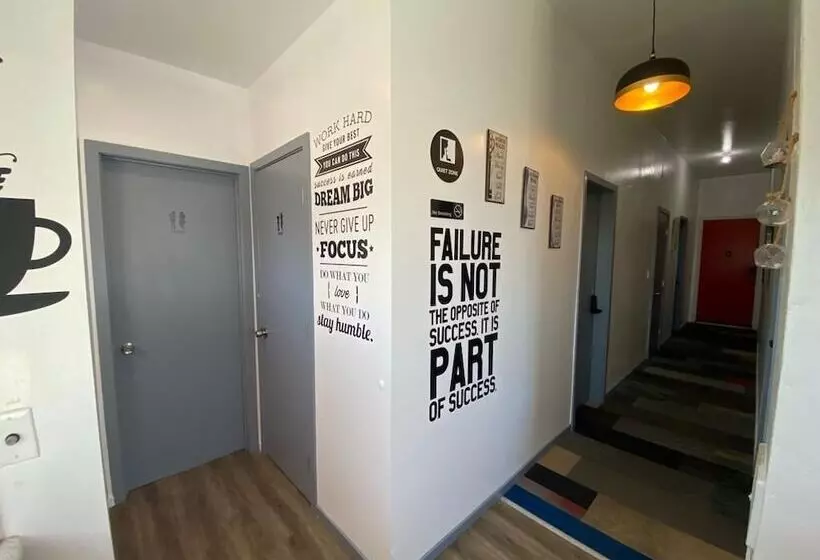 ペンション Commercial Homes   Private Rooms In Ssf