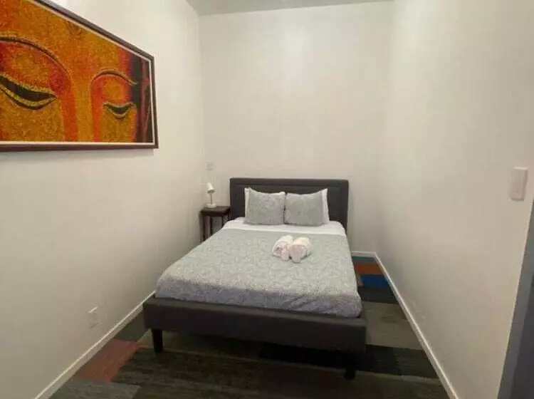 ペンション Commercial Homes   Private Rooms In Ssf
