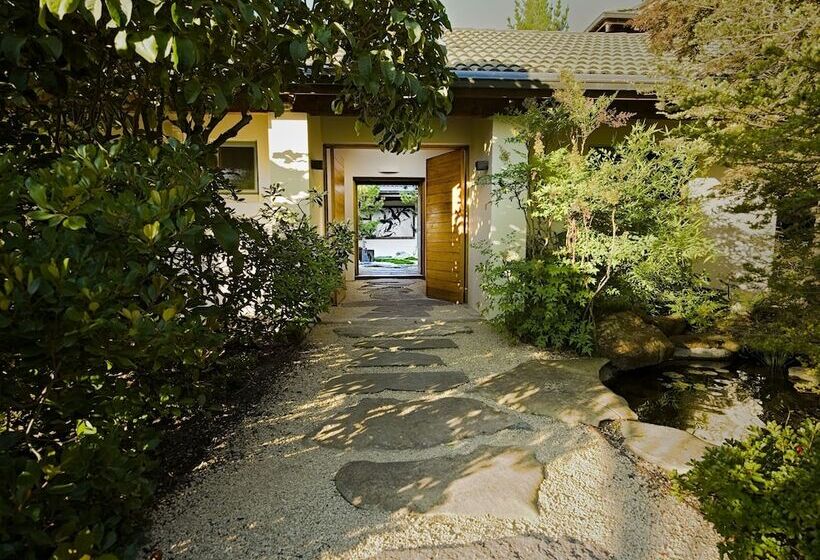 膳宿费 Kumiko's Guest House