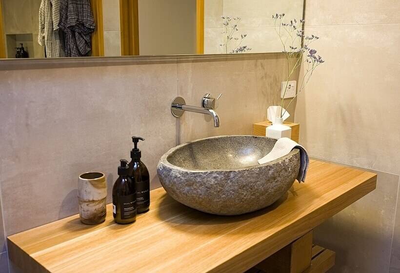 膳宿费 Kumiko's Guest House