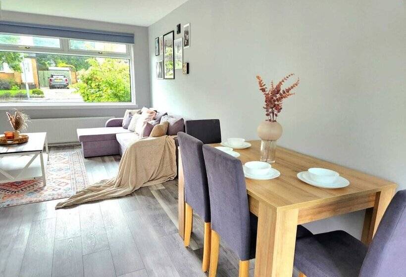 ペンション Quirky Home Quiet Neighbourhood