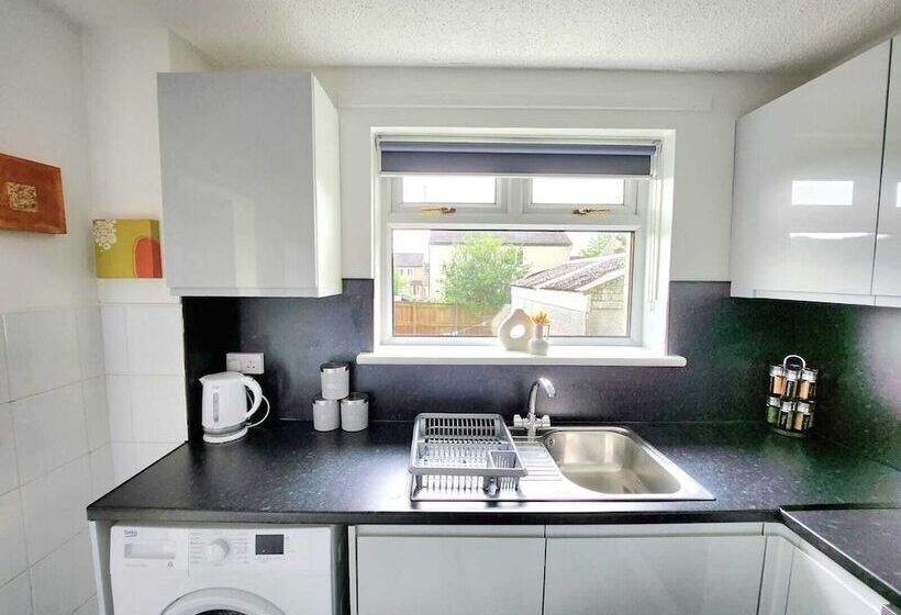 ペンション Quirky Home Quiet Neighbourhood