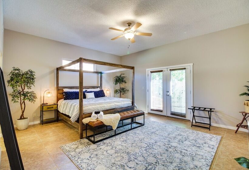 Pet Friendly Albuquerque Vacation Escape!