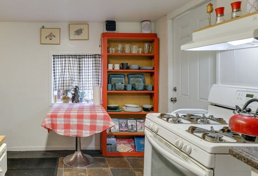 Dodge Ridge Pinecrest Mountain Cabin: Near Hiking!