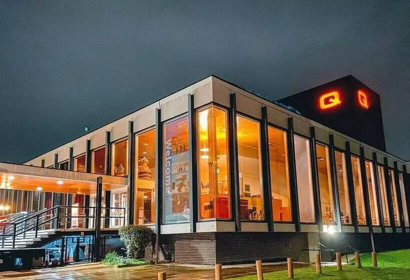 Residenssi Stylish 3 Bed House In Hornchurch   Free Parking