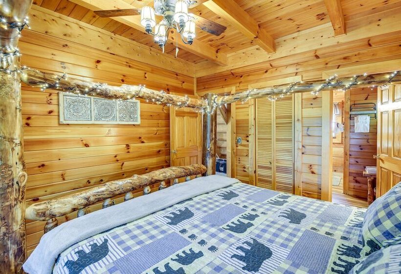 Sevierville Cabin W/ Wraparound Deck + Lake Access