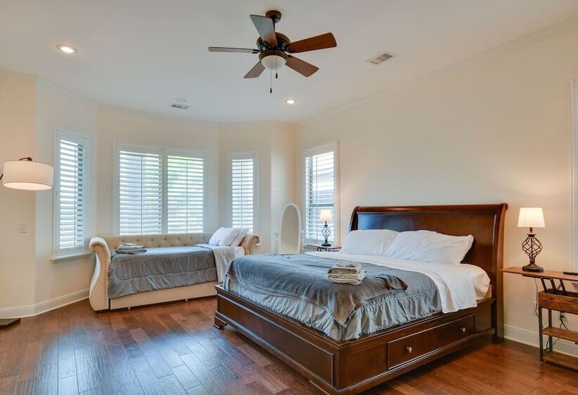 Spacious Amarillo Home: 6 Mi To Downtown!