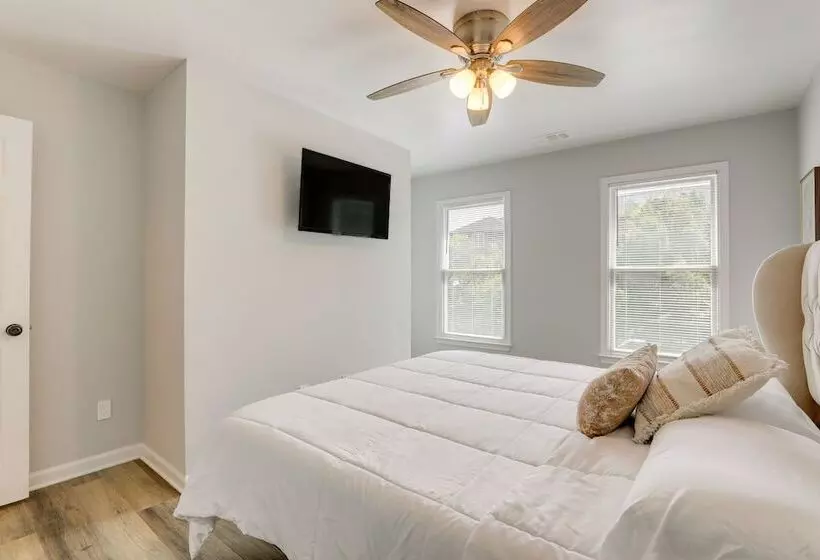 Spacious Atlanta Home ~ 2 Mi To Downtown!