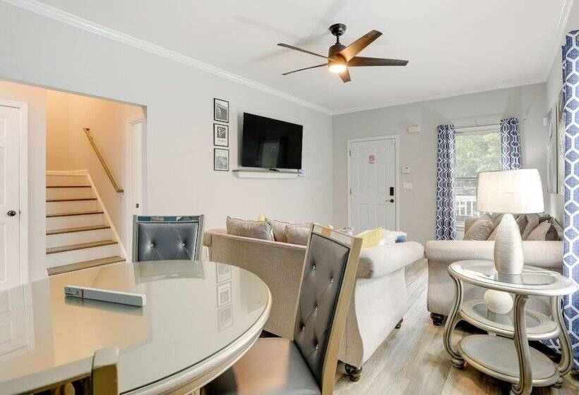 Spacious Atlanta Home ~ 2 Mi To Downtown!