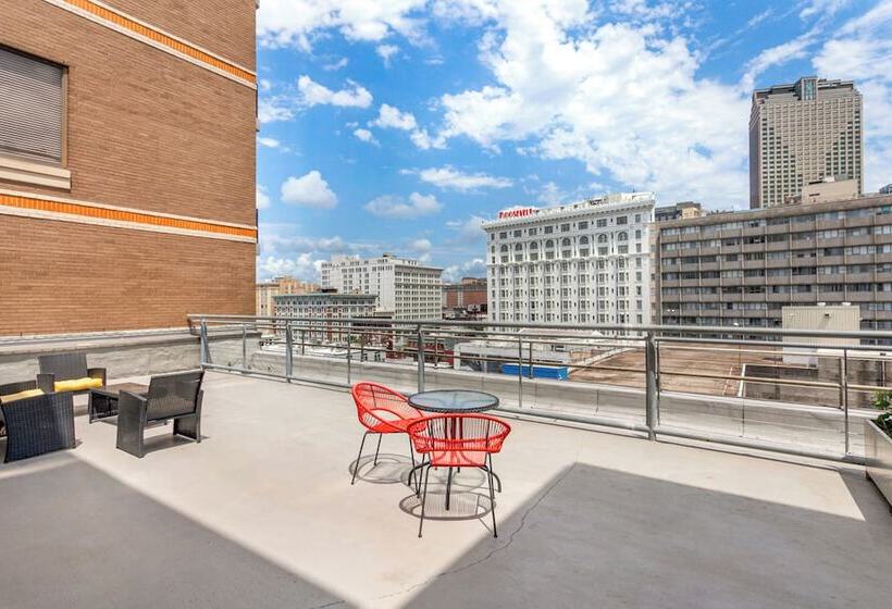 Upscale Condos And Penthouses Close To Canal & Bourbon St