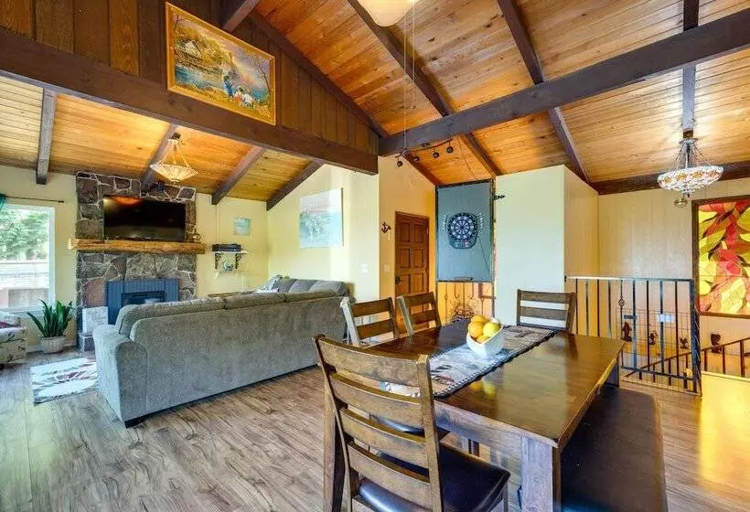 Private Hot Tub & Views: Lovely Waldport Home