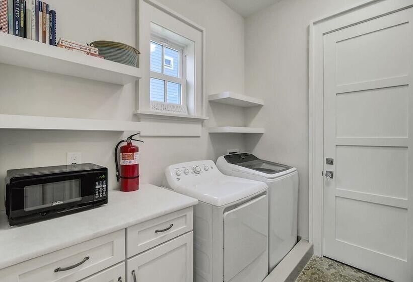 24 Sand Dollar Drive By Avantstay Entertainers Home W/ Pool. Hot Tub, Ping Pong & Close To Beach!