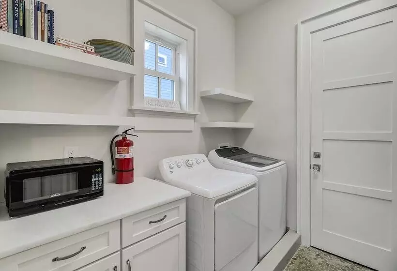 24 Sand Dollar Drive By Avantstay Entertainers Home W/ Pool. Hot Tub, Ping Pong & Close To Beach!