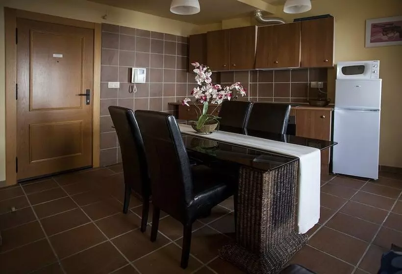 Apartamentos Turísticos Boabdil