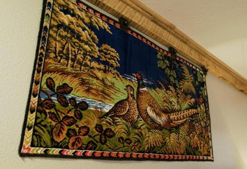 Arthur Murray S Motel