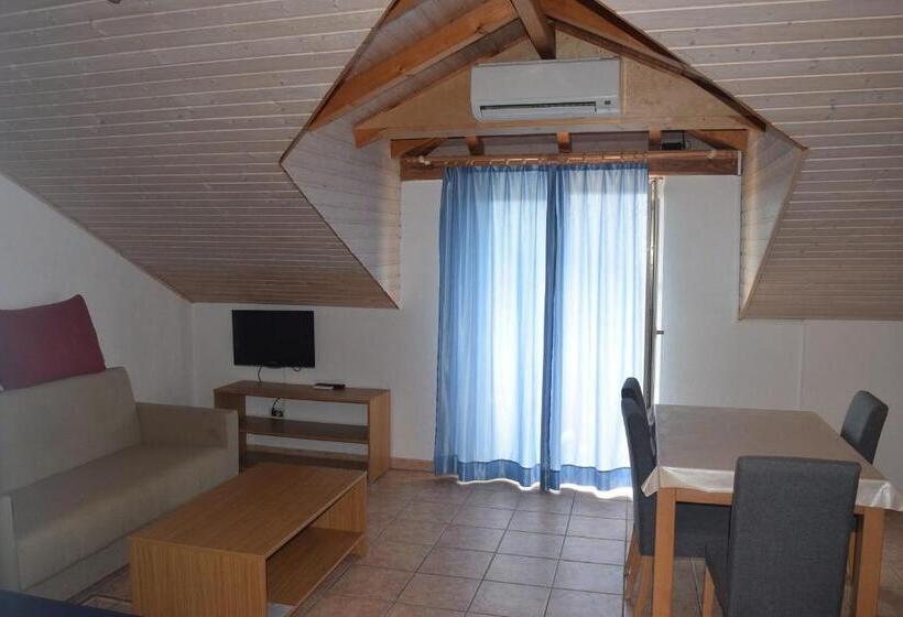 Отель Apartments Grgic