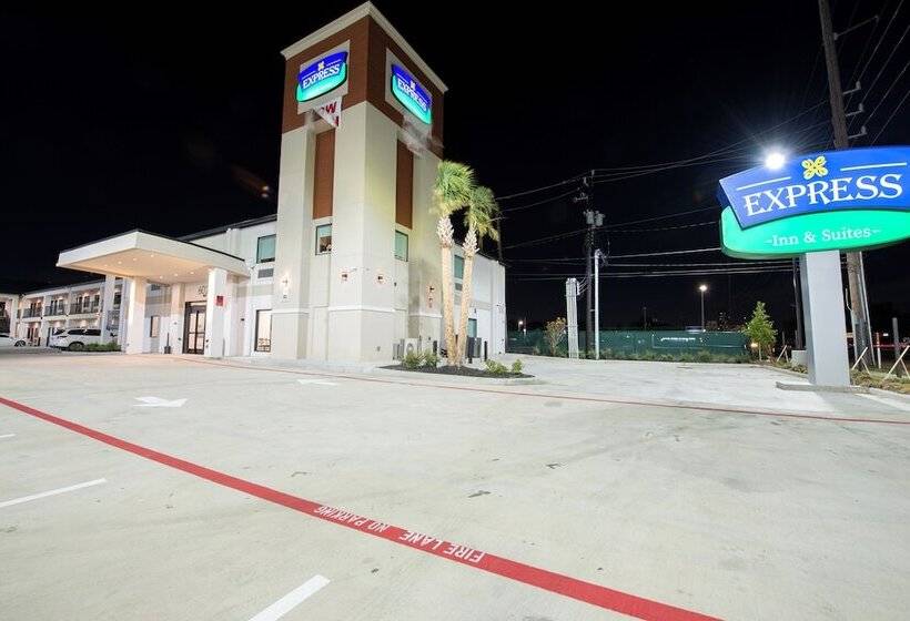 فندق Express Inn&suites