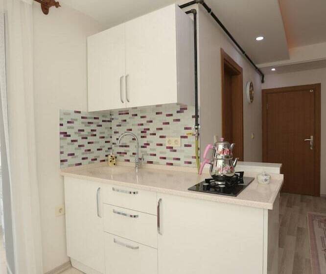 هتل Guguvak Suites By Surur