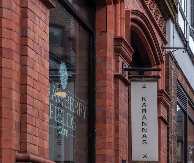 ホテル Kabannas Liverpool