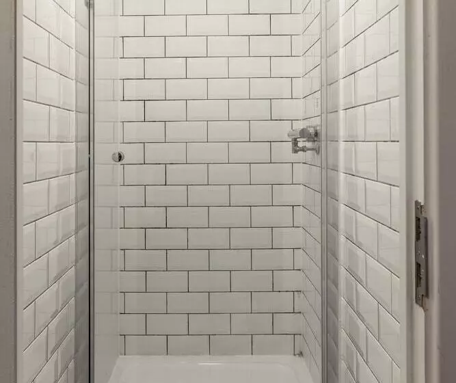 ホテル Kabannas Liverpool