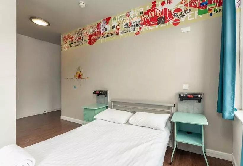 ホテル Kabannas Liverpool