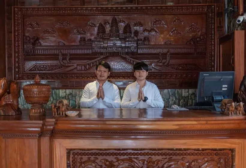 Hotelli Kings Luxury