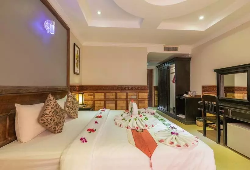 Hotelli Kings Luxury