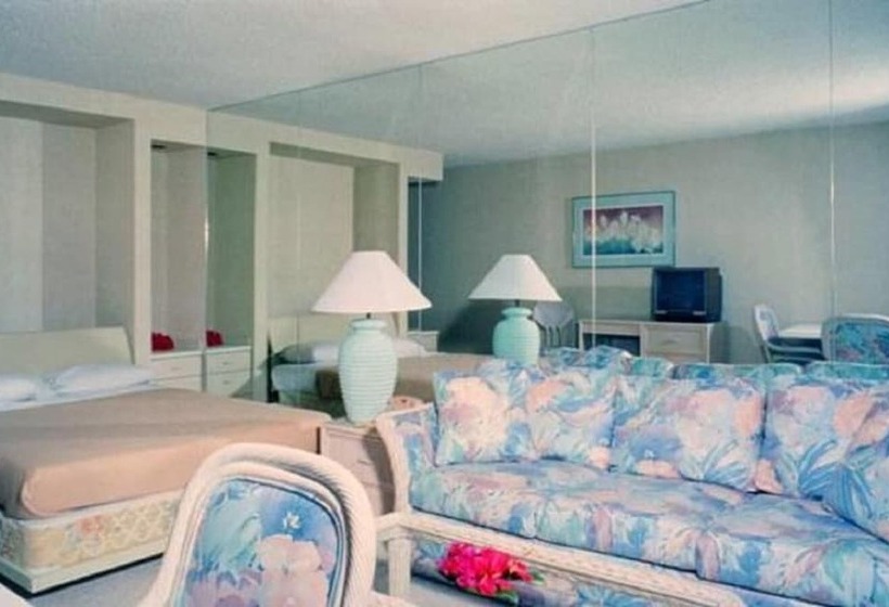 Отель Kona Islander Vacation Club