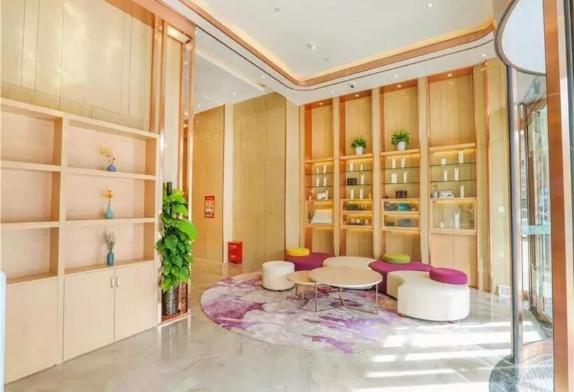 Lavande Hotels Urumqi Beijing Nan Road Railway Bureau Metro Station