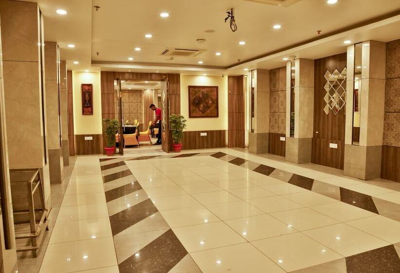 هتل Niladri Premium