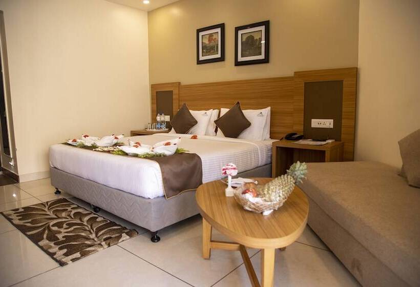 هتل Niladri Premium