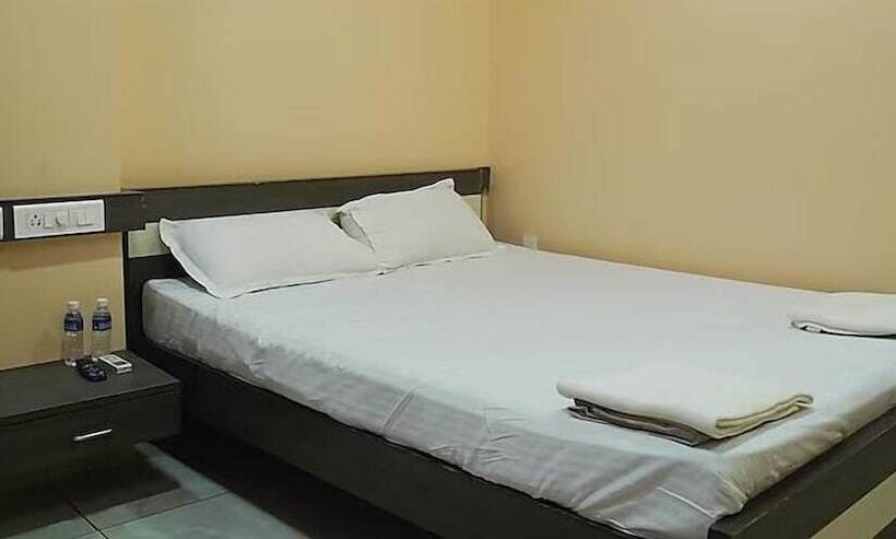 Hotel Prasana Residency