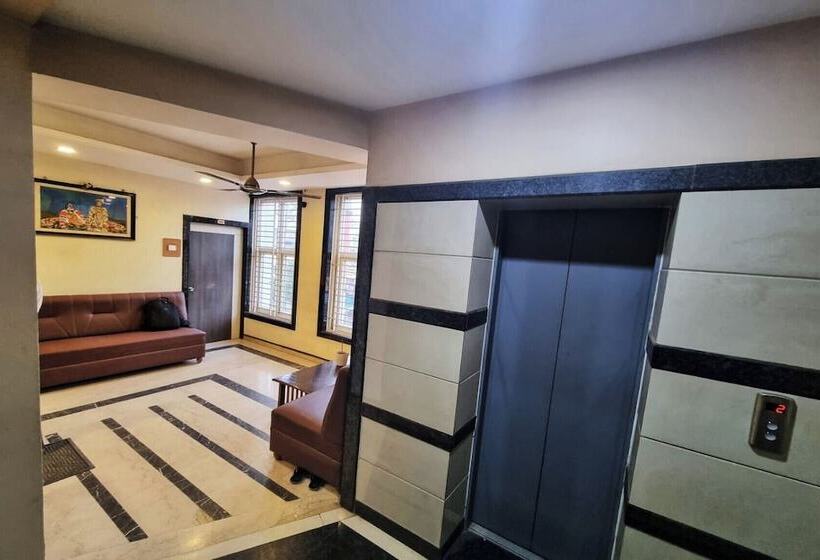 Hotel Prasana Residency