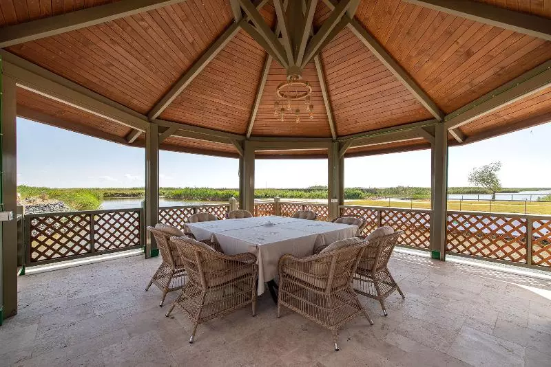 ホテル Razelm Luxury Resort