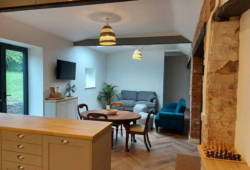 교외 호텔 Barn Conversion In Somerset