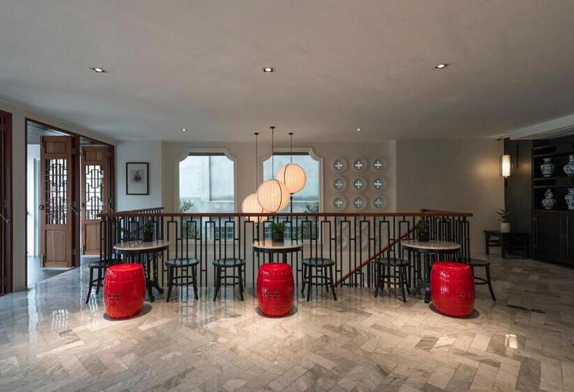 호텔 The Lantern Hatyai