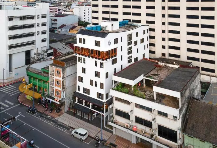 هتل The Lantern Hatyai