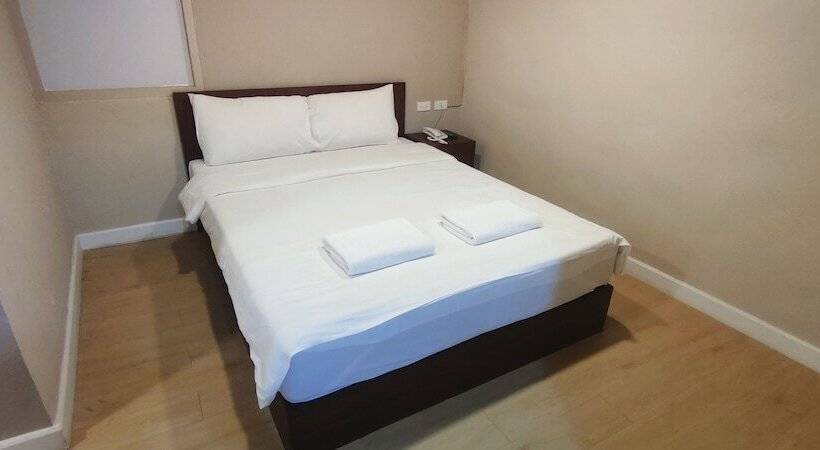 호텔 The Sea Bangsaen