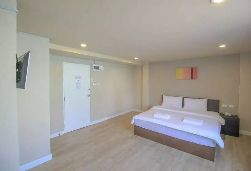 Hotelli The Sea Bangsaen