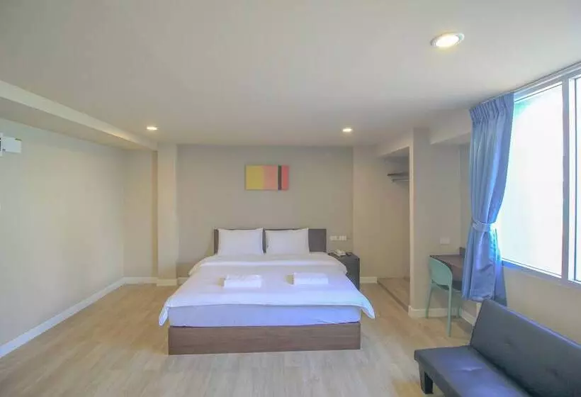 Hotelli The Sea Bangsaen