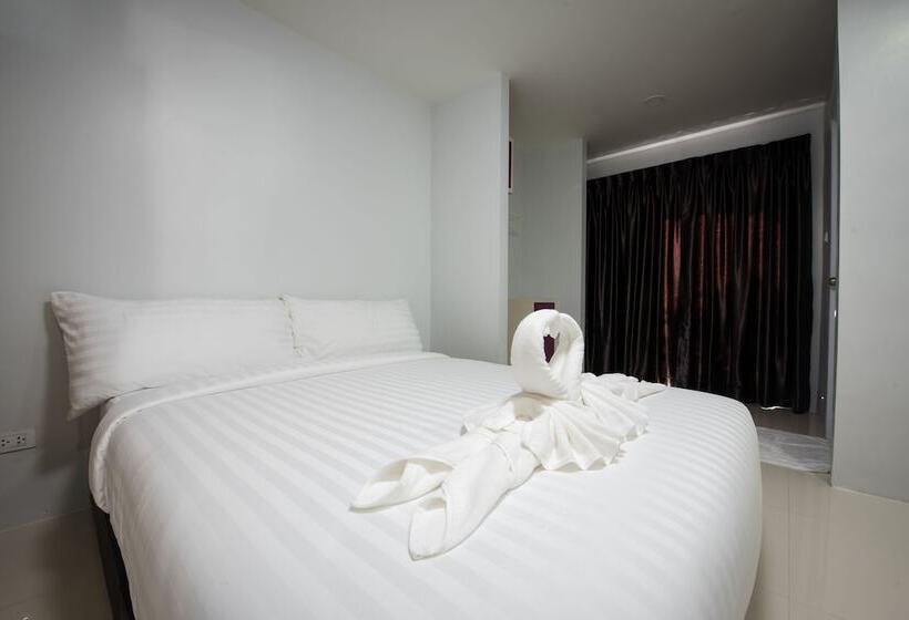 בית מלון כפרי Tyler Kathu