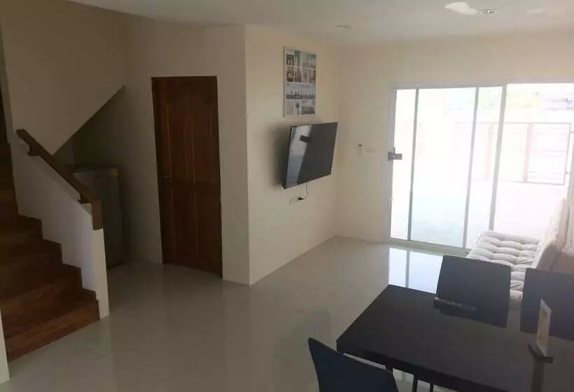 Hotelli Yyk Homestay