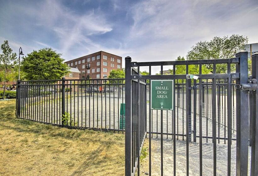 2 Mi To National Mall: Modern Dc Retreat W/ Patio