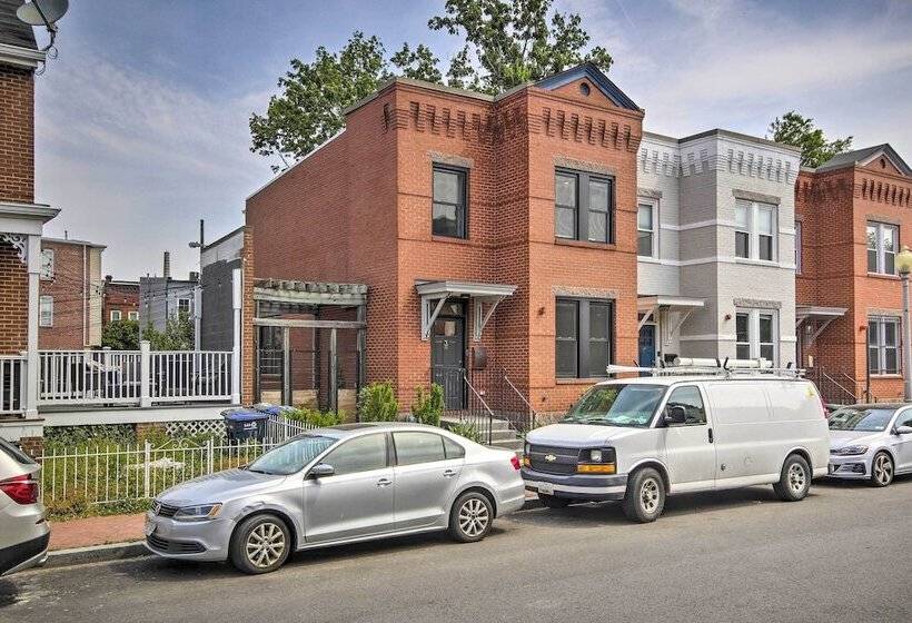 2 Mi To National Mall: Modern Dc Retreat W/ Patio