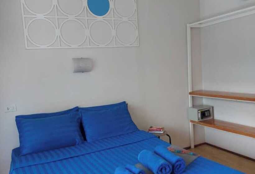 Majatalo Blue View House Phi Phi