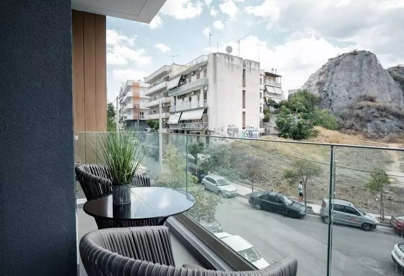 The Edge   Luxury Residences