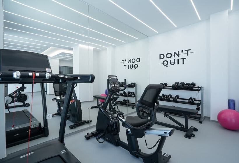 The Edge   Luxury Residences